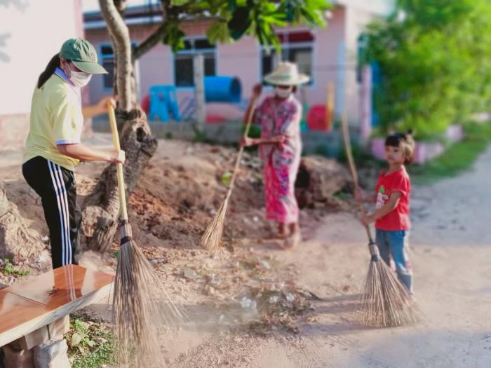 โครงการหมู่บ้านสะอาด ห่างไกลโรค ด้วยมือเรา